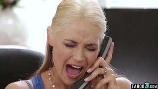 ���ોટા લોકો નુ stepmothers જંગલી ચોદવુ સાથે તેના ઓરમાન પુત્ર perv