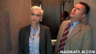 Röv knullade på jobbet